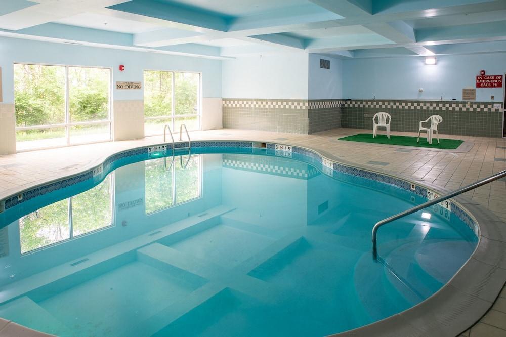 Blisspoint Inn & Suites Маріон Екстер'єр фото